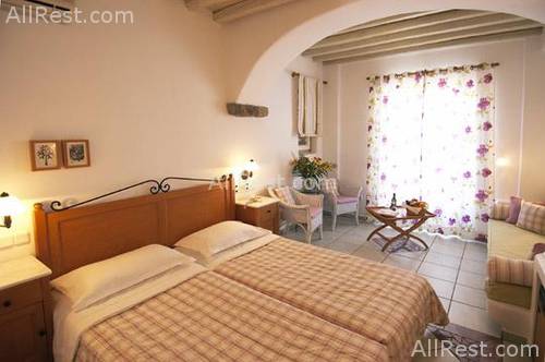 Semeli Hotel 28